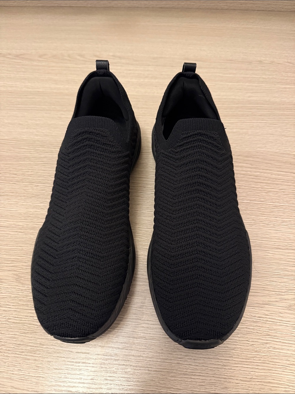 Womens Slip-On Knit Sneakers - Black